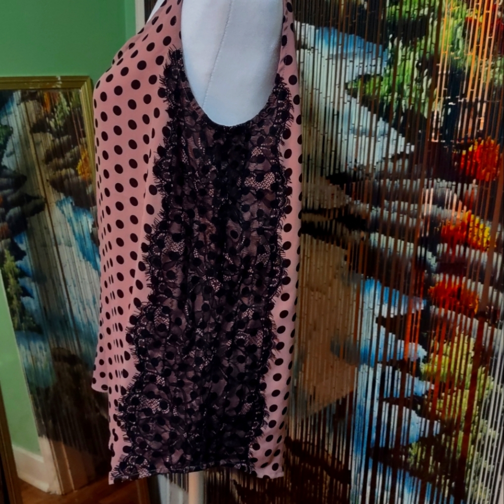 Tank top with lace sides tan and black size medium